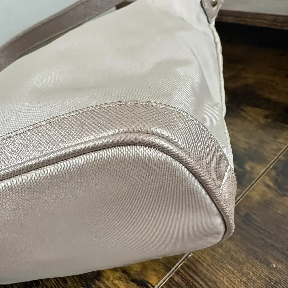 Salvatore Ferragamo Carrie Vara Shoulder Bag Womens Small Beige Leather Italy